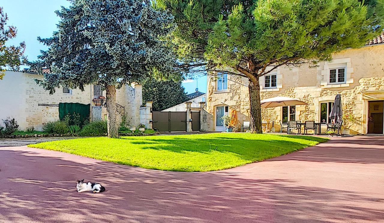 Jardin D'Arcy - Chambres D'Hotes Avec Piscine Et Spa Bois Exteriör bild