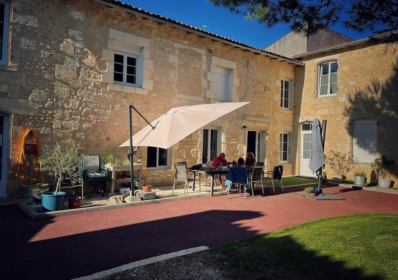 Jardin D'Arcy - Chambres D'Hotes Avec Piscine Et Spa Bois Exteriör bild
