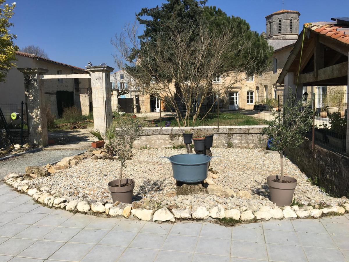 Jardin D'Arcy - Chambres D'Hotes Avec Piscine Et Spa Bois Exteriör bild