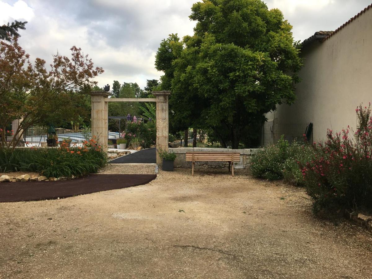 Jardin D'Arcy - Chambres D'Hotes Avec Piscine Et Spa Bois Exteriör bild